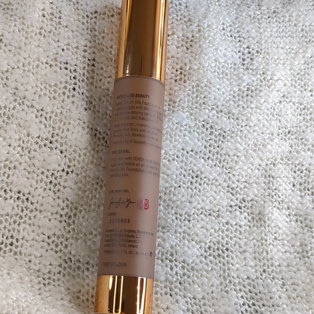 Yensa Super Serum Silk Foundation in Deep Golden, 30ml/1.0fl oz